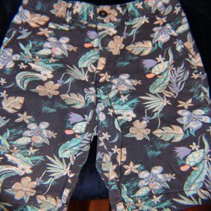 Like New Sovereign Cole Boys Tropical Shorts Size 10-12